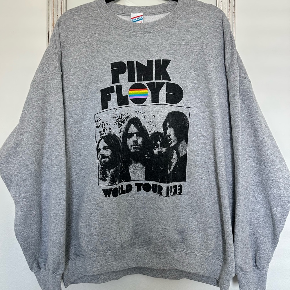 Junk Food NWOT Pullover Sweatshirt Size L